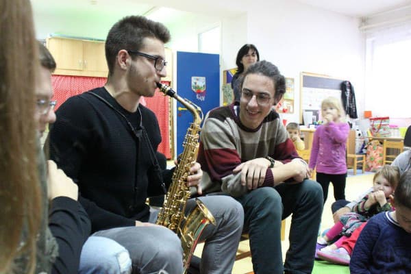 Interact-Mitglieder besuchten den Kindergarten des SOS-Kinderdorfs in Sarajevo - pregled slike 4