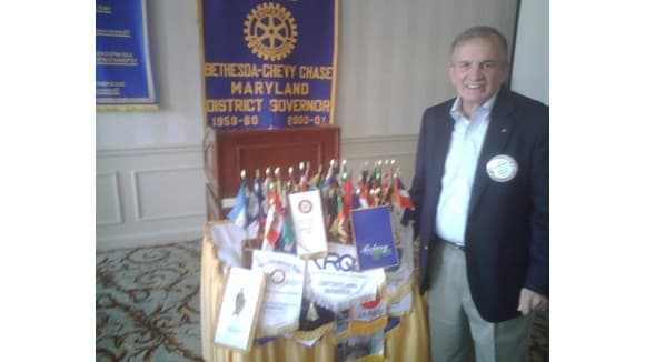 Zastavica RC Sarajevo na počasnom mjestu - slika 1