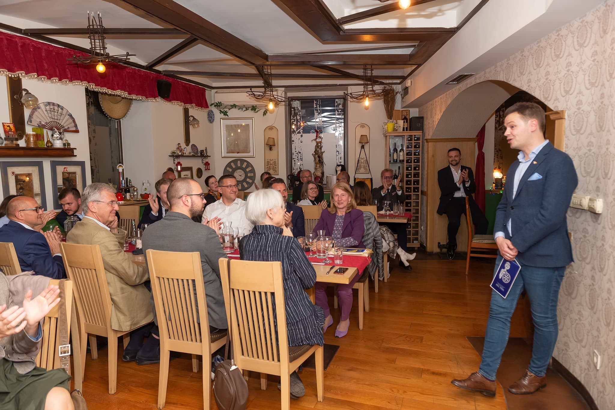 Domaćini rotarijancima iz bečkih klubova - pregled slike 5