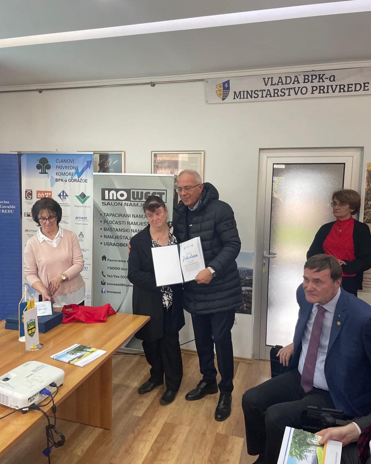 Unterstützung für die Wäscherei des Vereins in Goražde - pregled slike 4