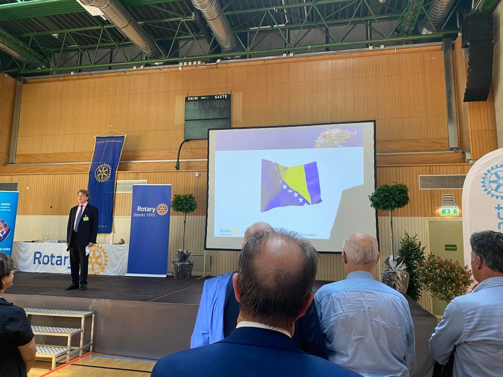 President Saldin Herac at the district conference - pregled slike 2