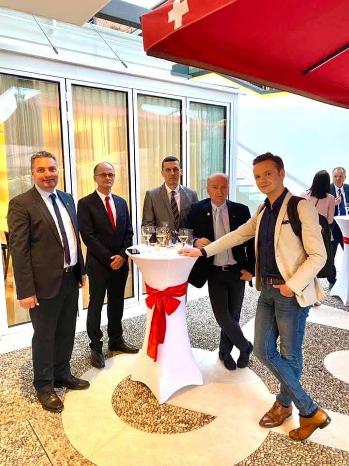 Visit to the Swiss Embassy residence - pregled slike 3