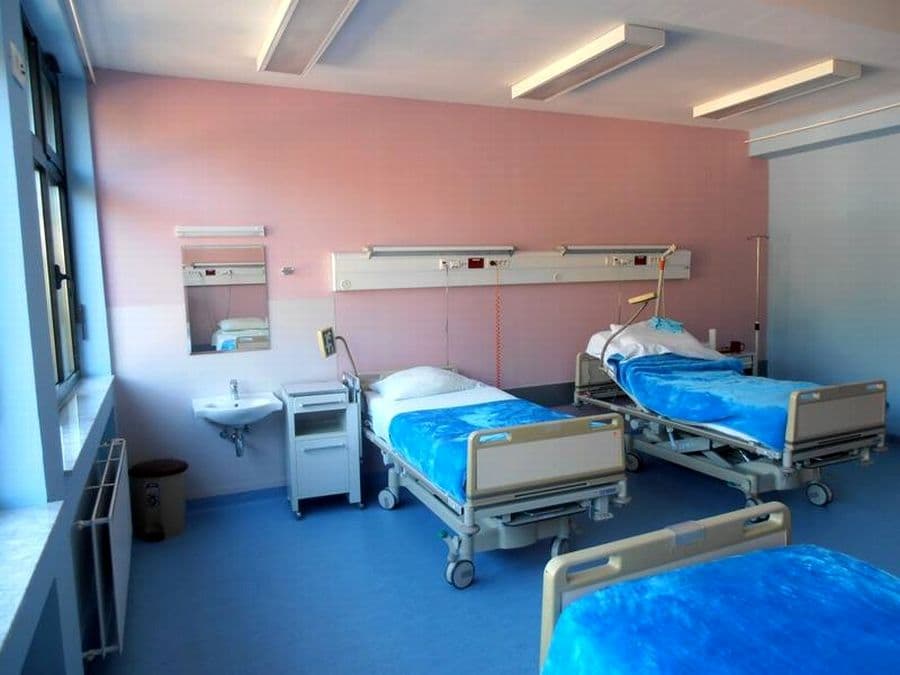 Valuable Donation to Livno Maternity Ward - slika 1